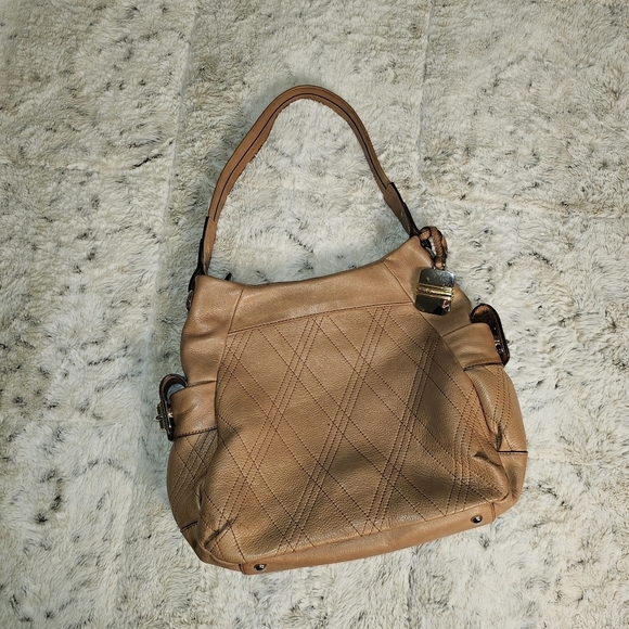 SOFT Leather B Makowski Camel with Side Pockets Satchel Handbag with turnlocks. - Picture 10 of 11